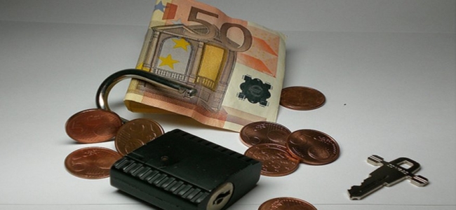 Picture 0 for Με λουκέτο απειλούνται επιχειρήσεις από το πάγωμα της επιστροφής ΦΠΑ 