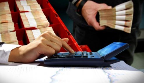 Picture 0 for Φοροδοξίες: Γνωρίζετε ότι..Τα ποσά που βρίσκονται σε τραπεζικό λογαριασμό θα πρέπει να καλύπτονται από δηλωθέντα εισοδήματα του φορολογουμένου