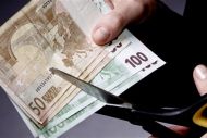 Έρχονται ρυθμίσεις οφειλών έως 20.000 ευρώ για επιχειρηματίες