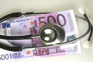 Μόλις 40.000 ευρώ δηλώνει ο μεγαλογιατρός της Θεσσαλονίκης