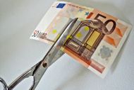Φοροελαφρύνσεις, ανάσα 3,6 δις -Οι 12 αλλαγές σε εισφορές, ΦΠΑ, τέλη