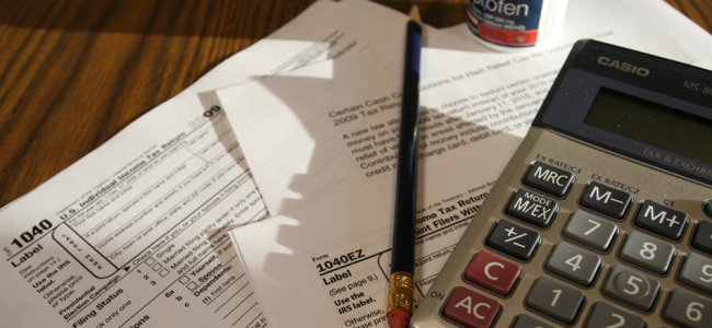 Picture 0 for Τέλη κυκλοφορίας, Πόθεν Έσχες, αναδρομικά συνταξιούχων: Οι νέες προθεσμίες