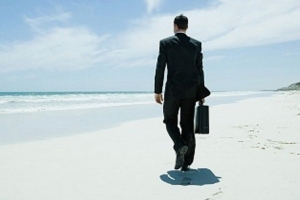 Εξόρμηση ΣΔΟΕ σε ιατρεία και παραλίες