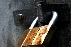 Λουκέτο σε 70 επιχειρήσεις λόγω φοροδιαφυγής