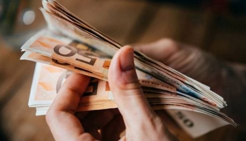 Picture 0 for Επιστρεπτέα προκαταβολή: Τέλος χρόνου για την υποβολή δικαιολογητικών - Τα SOS