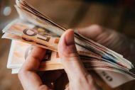 Επιστρεπτέα προκαταβολή: Τέλος χρόνου για την υποβολή δικαιολογητικών - Τα SOS
