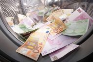 Η εφορία βεβαιώνει φόρους από ξέπλυμα χρήματος, αλλά δεν τους εισπράττει