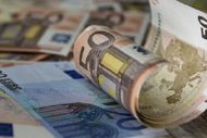 Ποιοι είναι οι νέοι φόροι σε Airbnb και ξενοδοχεία για το Ταμείο Φυσικών Καταστροφών - Τι αλλάζει στις αγορές ακινήτων
