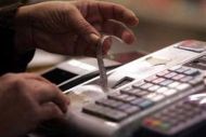«Χτύπημα» σε επαγγελματίες φοροφυγάδες - Με QR code όλες οι αποδείξεις από τον Νοέμβριο