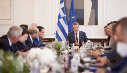 Picture 0 for Μητσοτάκης στο υπουργικό: Αύριο θα ανακοινώσουμε μέτρα για την ακρίβεια