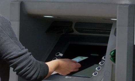 Φωτογραφία 0 για ΕΦΚΑ-ΔΥΠΑ: Ποιος θα βγει στα ταμεία την επόμενη εβδομάδα;