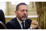 Αποκαλυπτήρια για την ετήσια έκθεση της ΤτΕ – Τα εύσημα και τα «καμπανάκια» Στουρνάρα