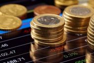 Πάνω από 2,5 δισ. ευρώ ξοδεύουν φέτος οι Ελληνες για ταξίδια στο εξωτερικό 