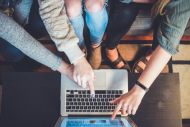 Youth Pass: 66.000 νέοι έκαναν αίτηση για τα 150 ευρώ - Πότε λήγει η προθεσμία