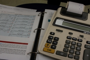 Για ποιους χτυπάει η καμπάνα των φορολογικών ελέγχων