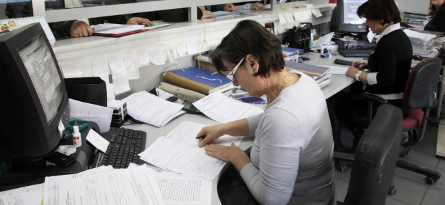 Picture 0 for Αναστέλλεται η απεργία των εφοριακών 