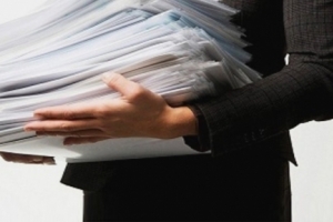 Προς κατάργηση της υποχρεωτικής εγγραφής στα Επιμελητήρια 